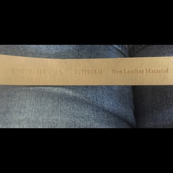 Style & Co. Gold Shimmer Faux Snakeskin Belt NWT - Picture 4 of 7